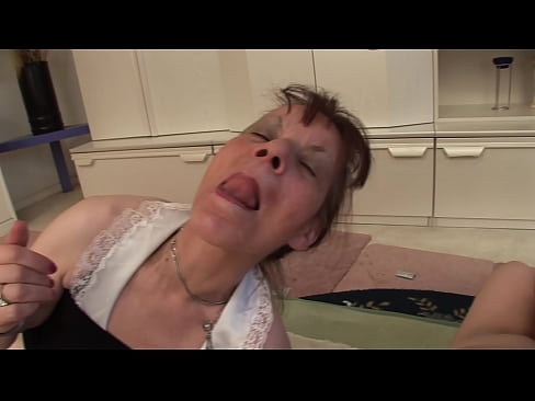 ❤️ Dos abuelas y un abuelo hacen un trío Porno casero en es.vanalize.ru ❌️❤️❤️❤️❤️❤️❤️❤️